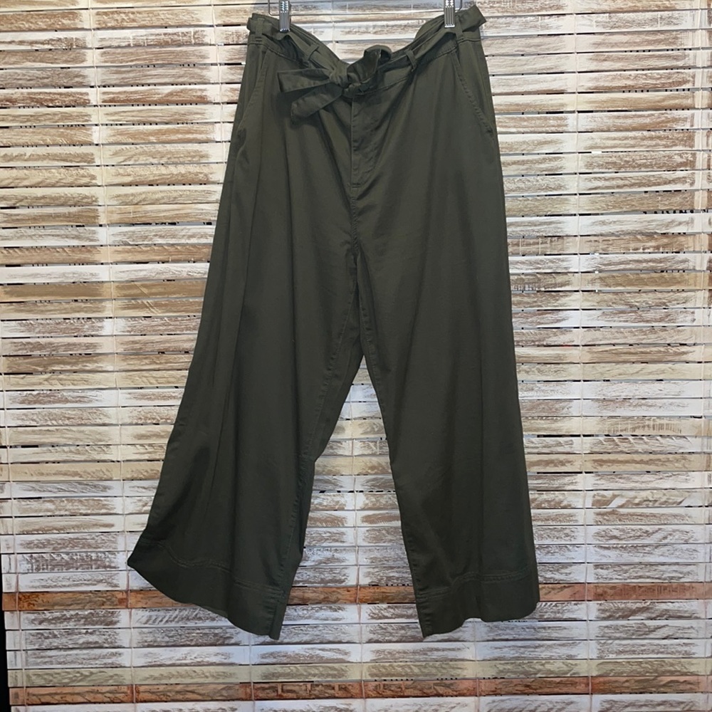 Wide leg pants
